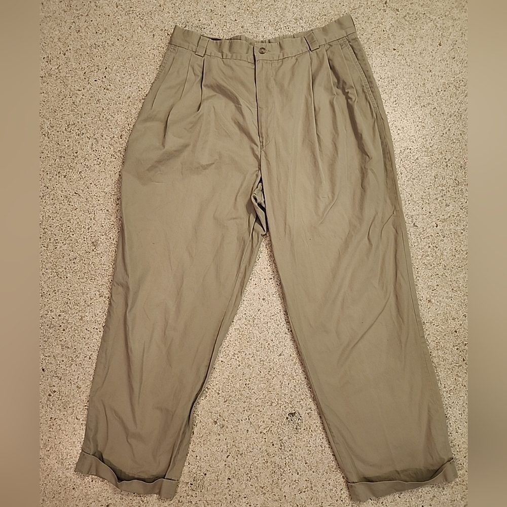Vintage Marcus Neiman Marcus Khaki Pleated Pants SIZE 34 X 28 Cuffed TAN